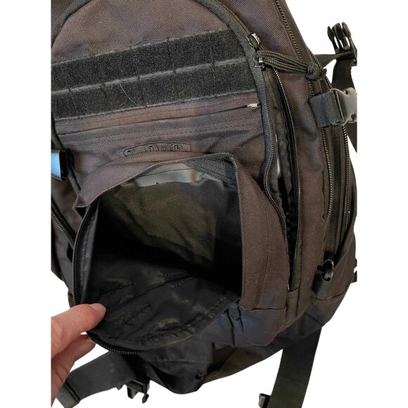 Sandpiper of California SOC Apex Assault Tactical Backpack - Picture 3 of 6